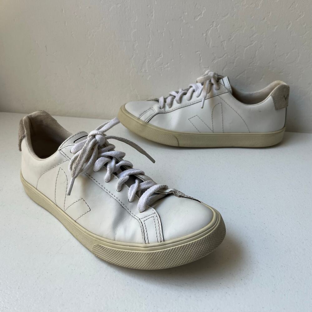 Veja Esplar Leather Logo Sneakers Women's Size EU 37/US 6 White Low Lace-Up